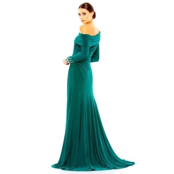 MAC DUGGAL Maxi Gown Dress Green Beaded Cuff Off Shoulder Jersey Stretch Size 4 - Picture 2 of 8